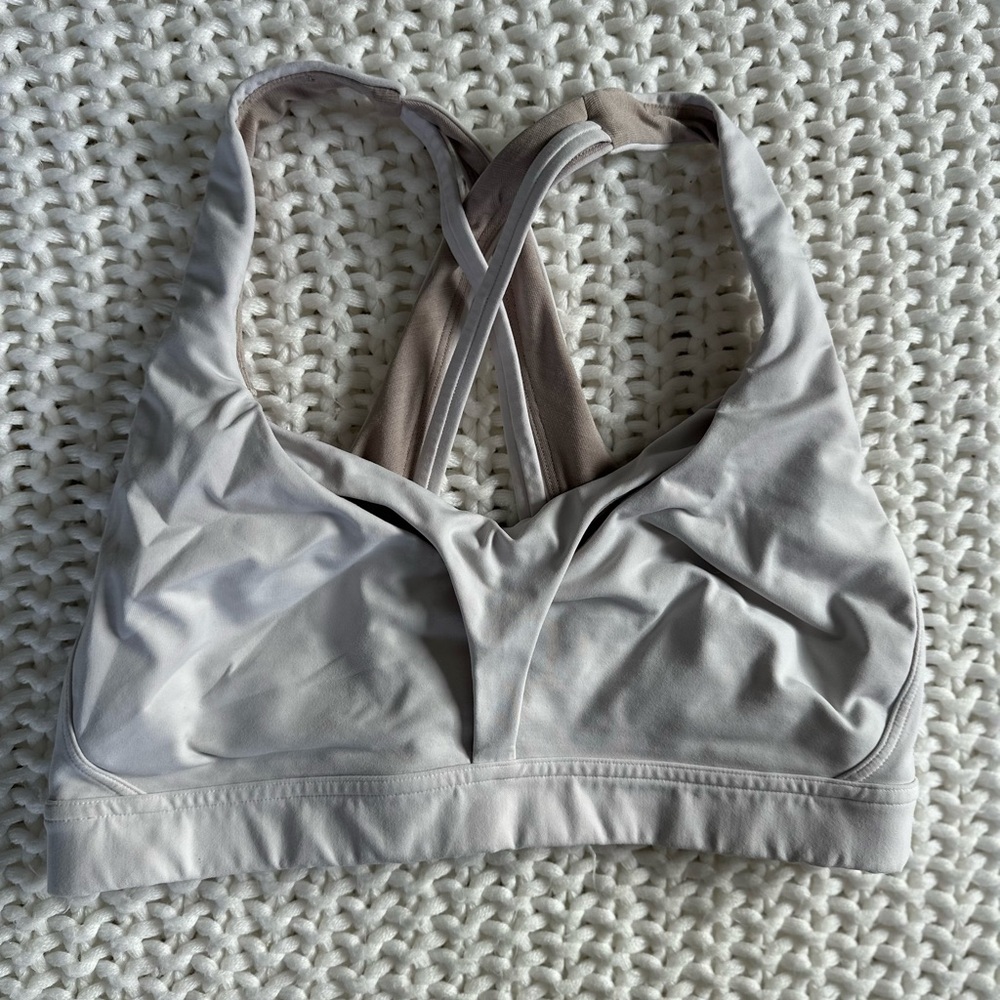 Women's Cross-Back Sports Bra - Cream